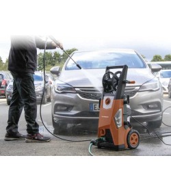 Nettoyeur HP Eau froide 2kW 150bar 432L/h